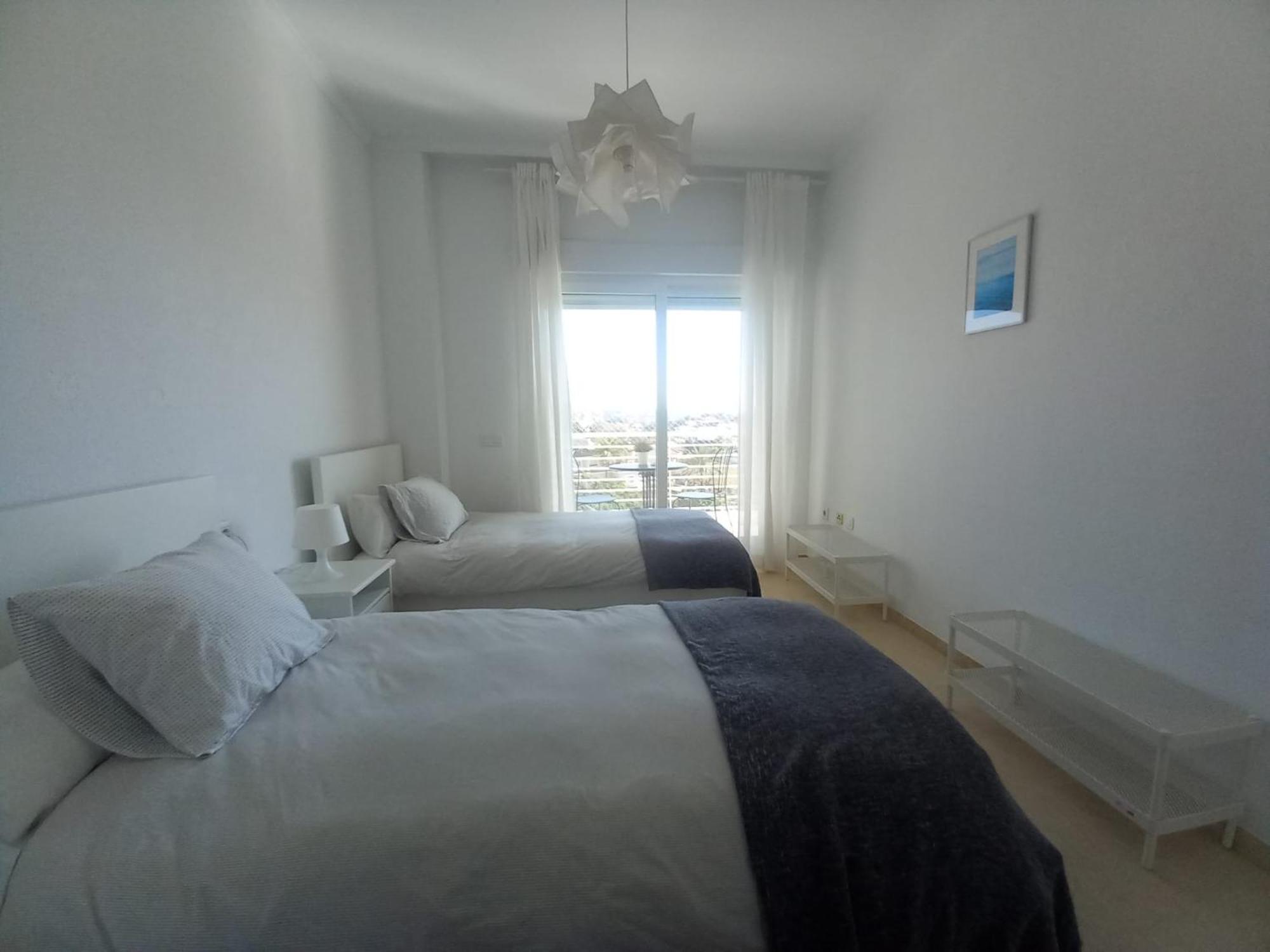 Amplio, Luminoso Y Moderno Apartamento Con Amplia Terraza Y Hermosas Vistas En Exclusiva Urbanizacion Benalmádena Eksteriør billede